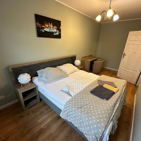 Apartament Kleopatra Gniezno Zewnętrze zdjęcie