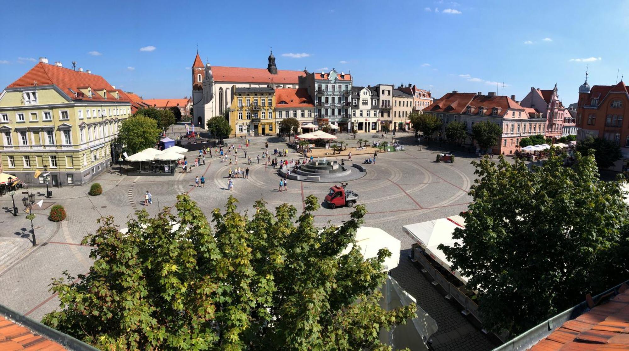 Apartament Kleopatra Gniezno Zewnętrze zdjęcie